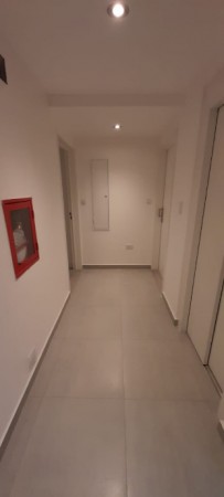 Hermoso departamento de dos ambientes a estrenar en piso alto (14 C)