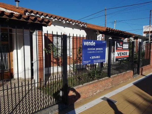 Foto Casa en Venta en Banfield, Buenos Aires - U$D 150.000 - pix50034759 - BienesOnLine