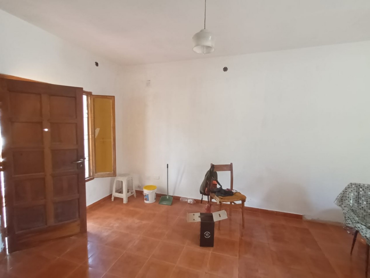 GRAN OPORTUNIDAD VENTA CASA 3 AMBIENTES