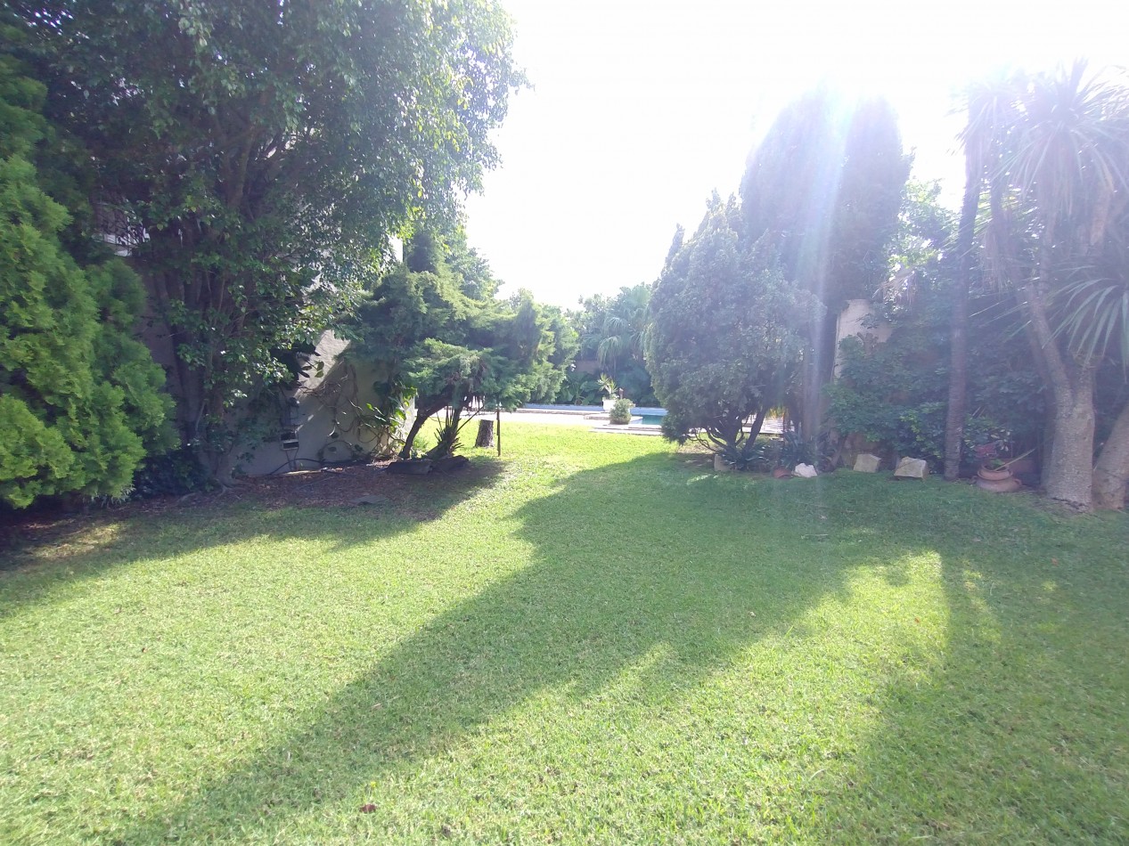 EXCELENTE CHALET CAPELLO AL 400 BANFIELD