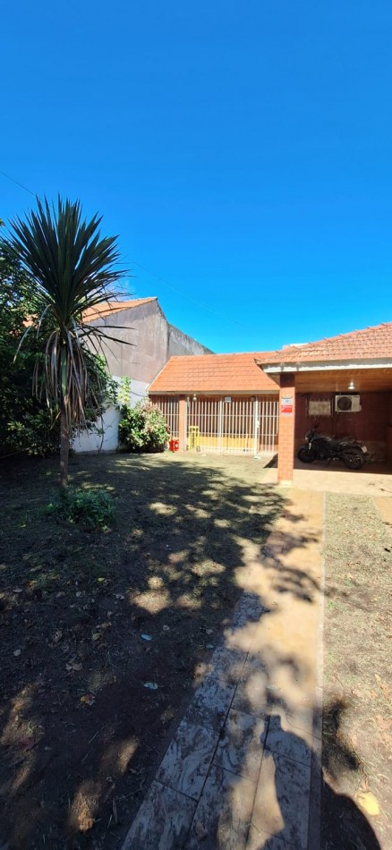 Linda casa en Garona al 1400