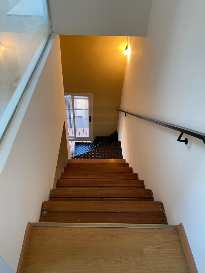 OPORTUNIDAD .Triplex de 3 ambientes dentro de Complejo Los Jardines