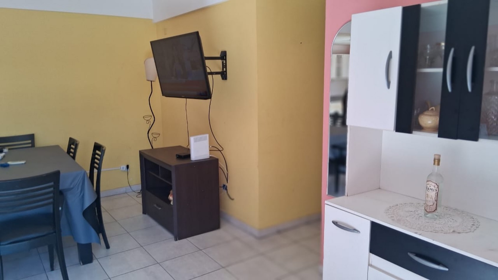 ALQUILER 2 AMBIENTES - CON COCHERA