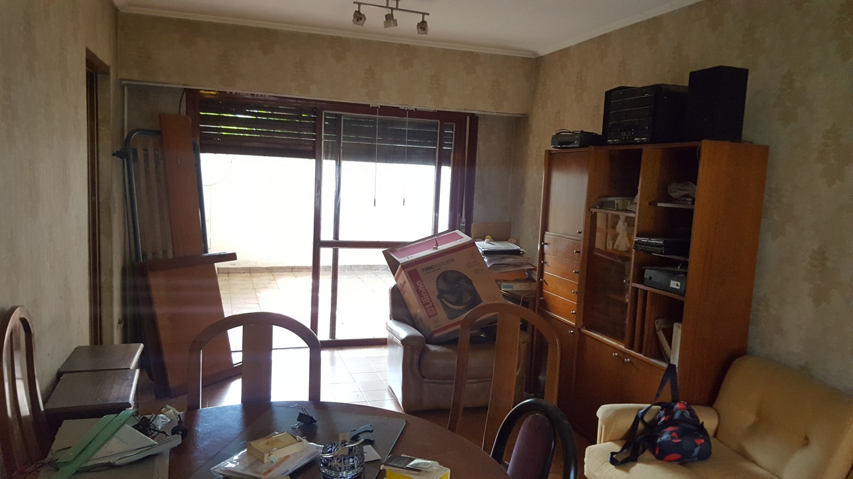 VENTA DE GRAN DUPLEX 4 AMBIENTES CON RENTA