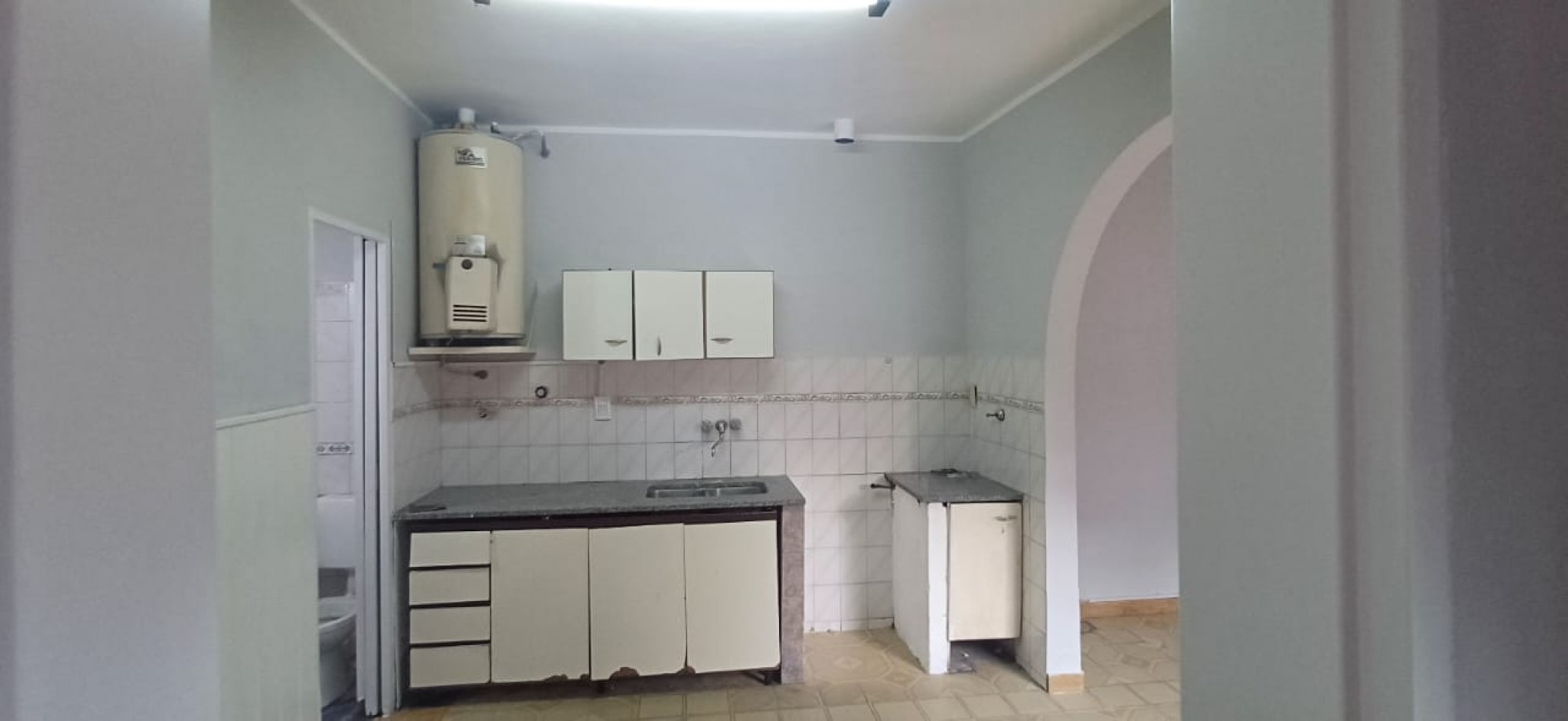ALQUILER PH 3 AMBIENTES . PLANTA BAJA