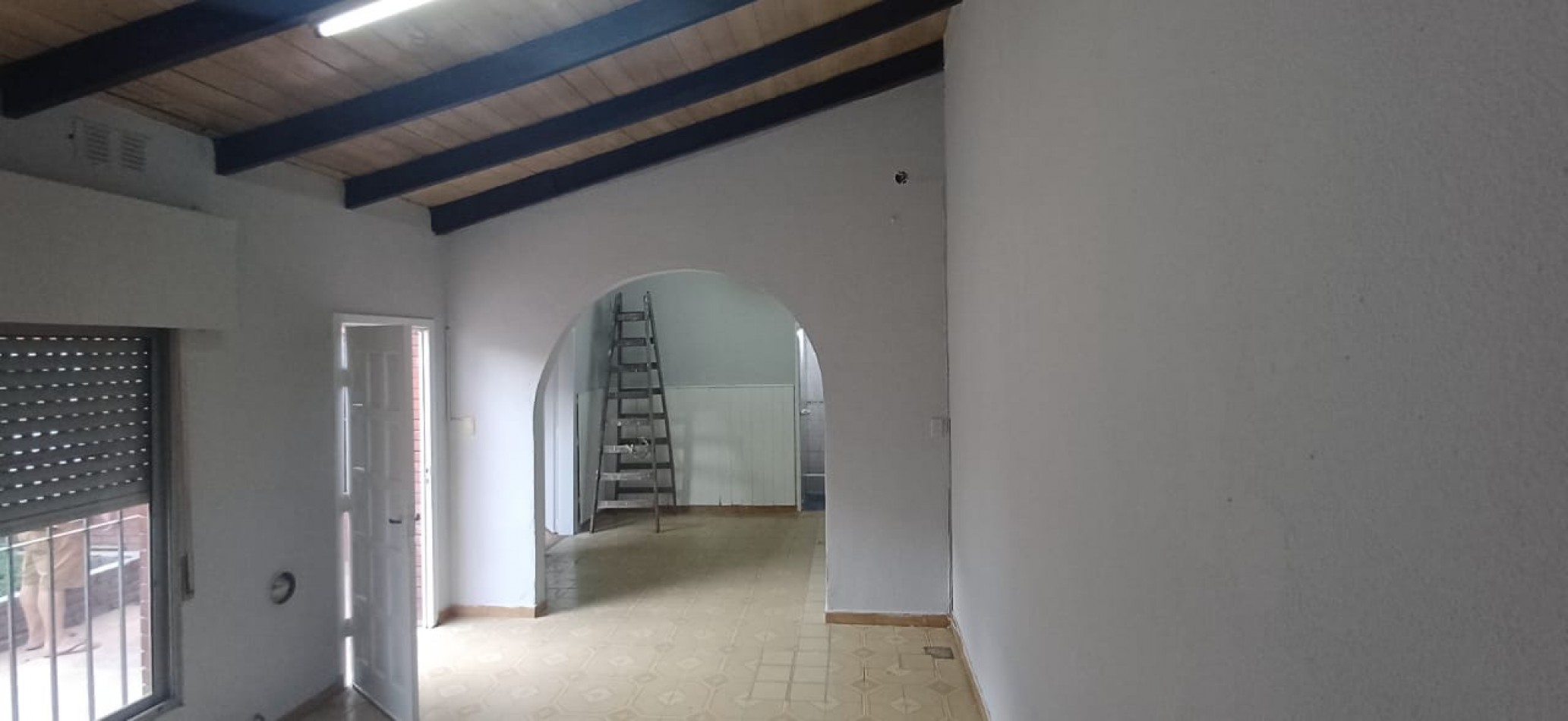 ALQUILER PH 3 AMBIENTES . PLANTA BAJA