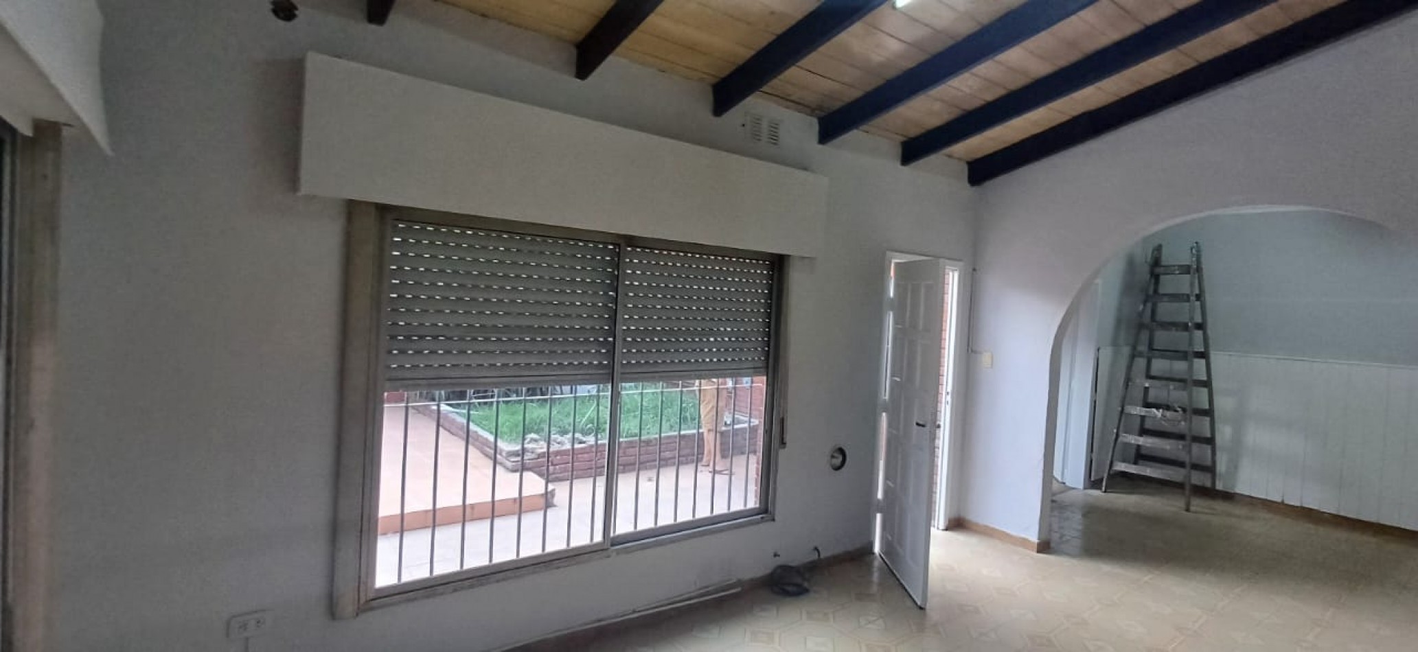 ALQUILER PH 3 AMBIENTES . PLANTA BAJA