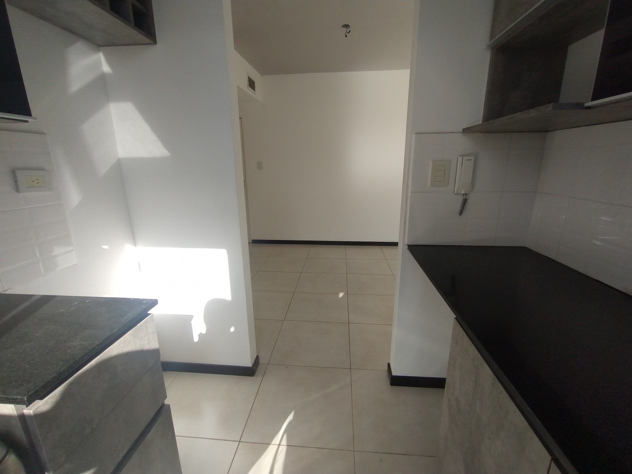 Departamento 3 ambientes CON COCHERA.NUEVO QUILMES