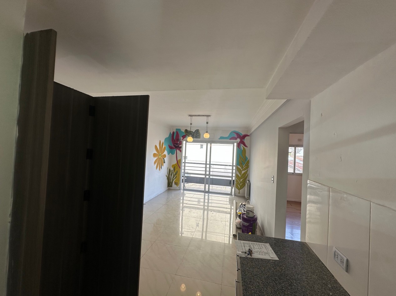 DEPTO 3 AMBIENTES C/COCHERA