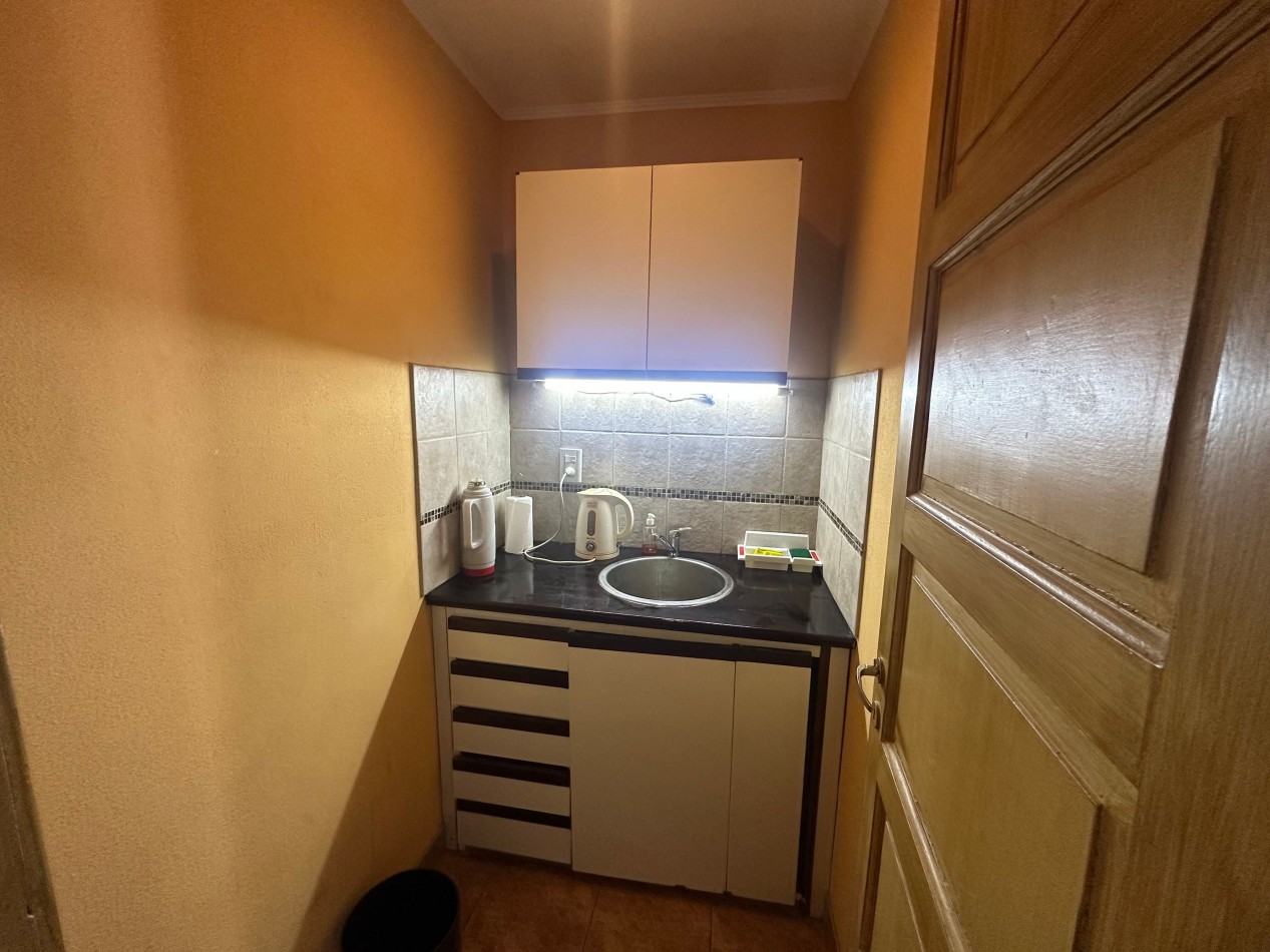 VENTA EN BLOCK INMUEBLE PARA 2 O 3  FAMILIAS SUBDIVIDIDO 