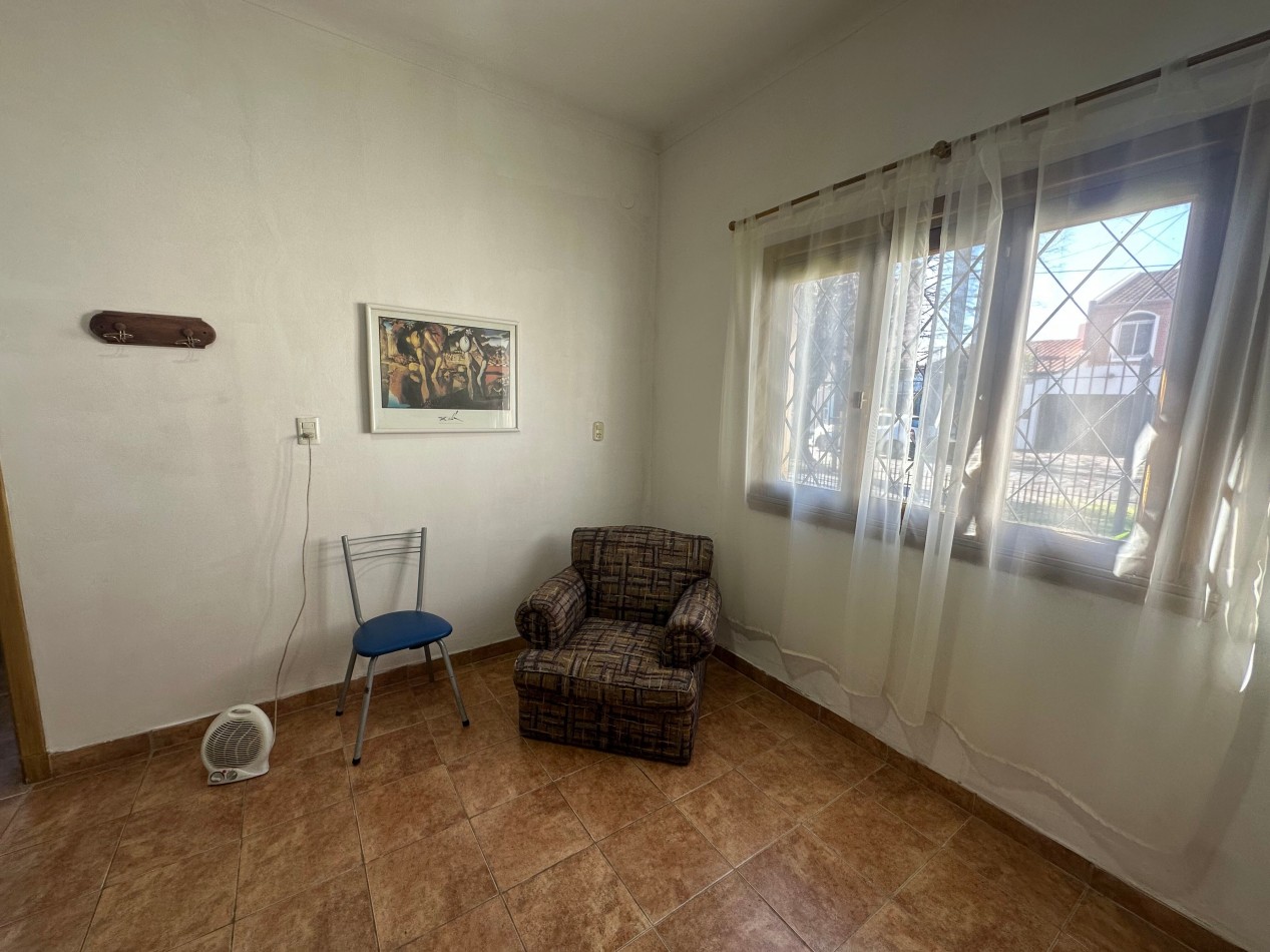 VENTA EN BLOCK INMUEBLE PARA 2 O 3  FAMILIAS SUBDIVIDIDO 