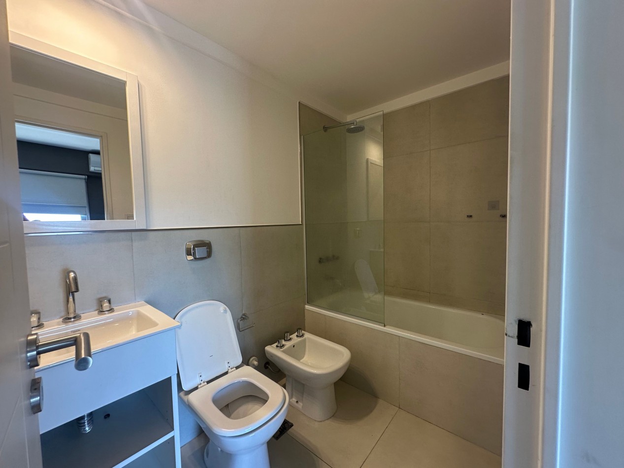 Hermoso departamento de dos ambientes a estrenar en piso alto (14 C)