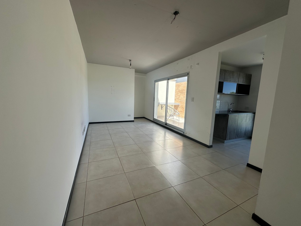 MARAVILLOSO 3 AMBIENTES CON COCHERA