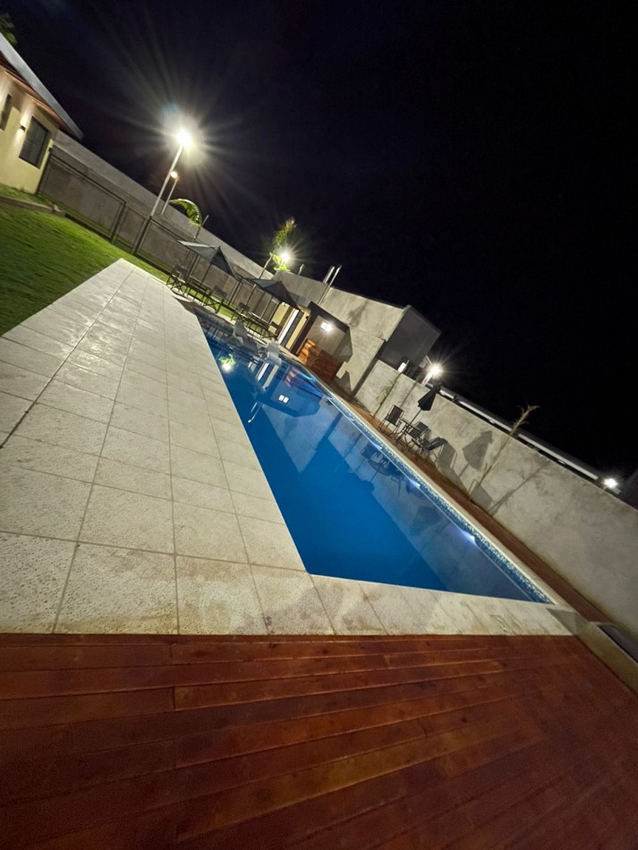 Hermosa quinta con piscina y cancha de futbol