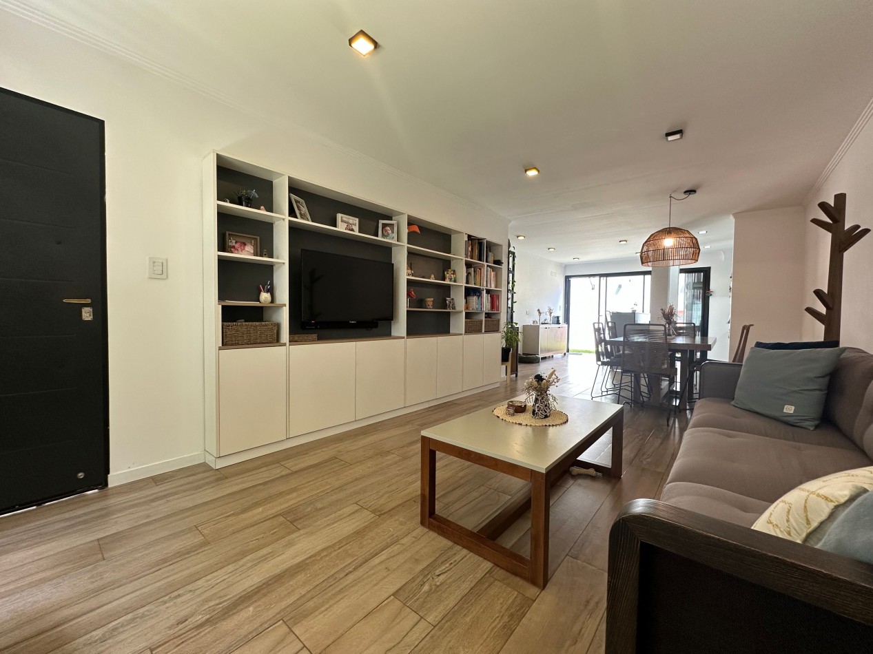 Impecable casa moderna y con excelente ubicacion