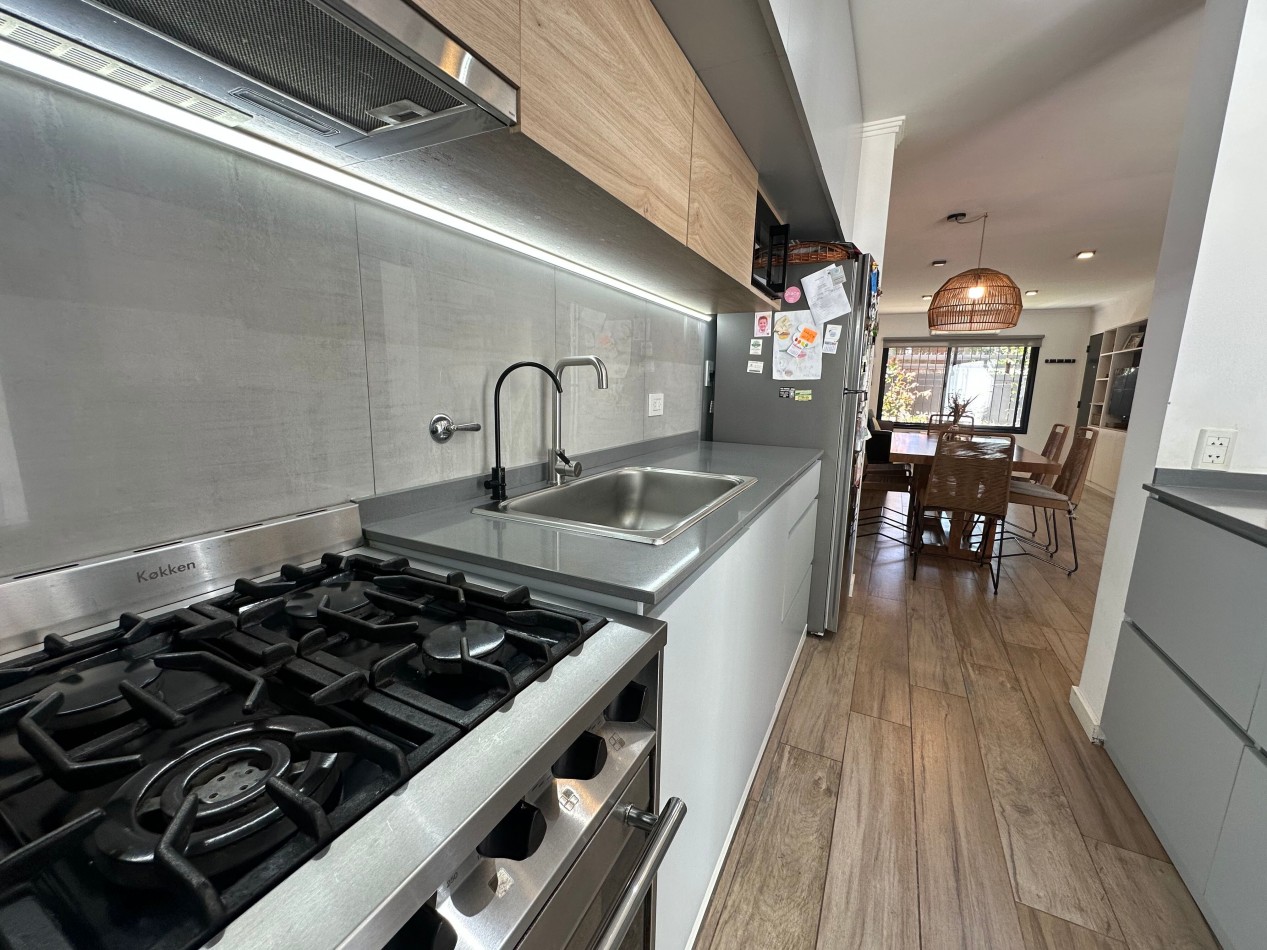 Impecable casa moderna y con excelente ubicacion