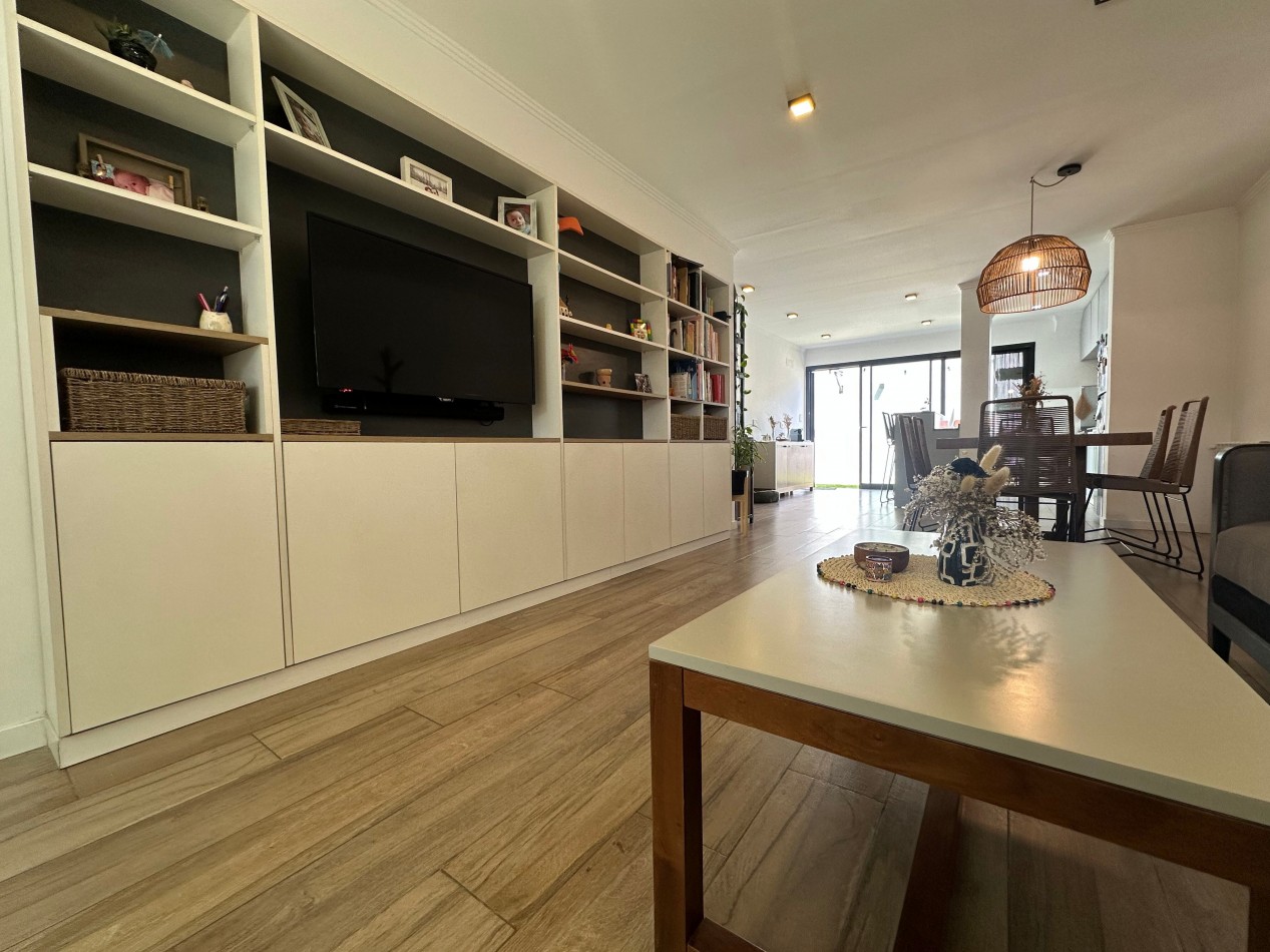 Impecable casa moderna y con excelente ubicacion