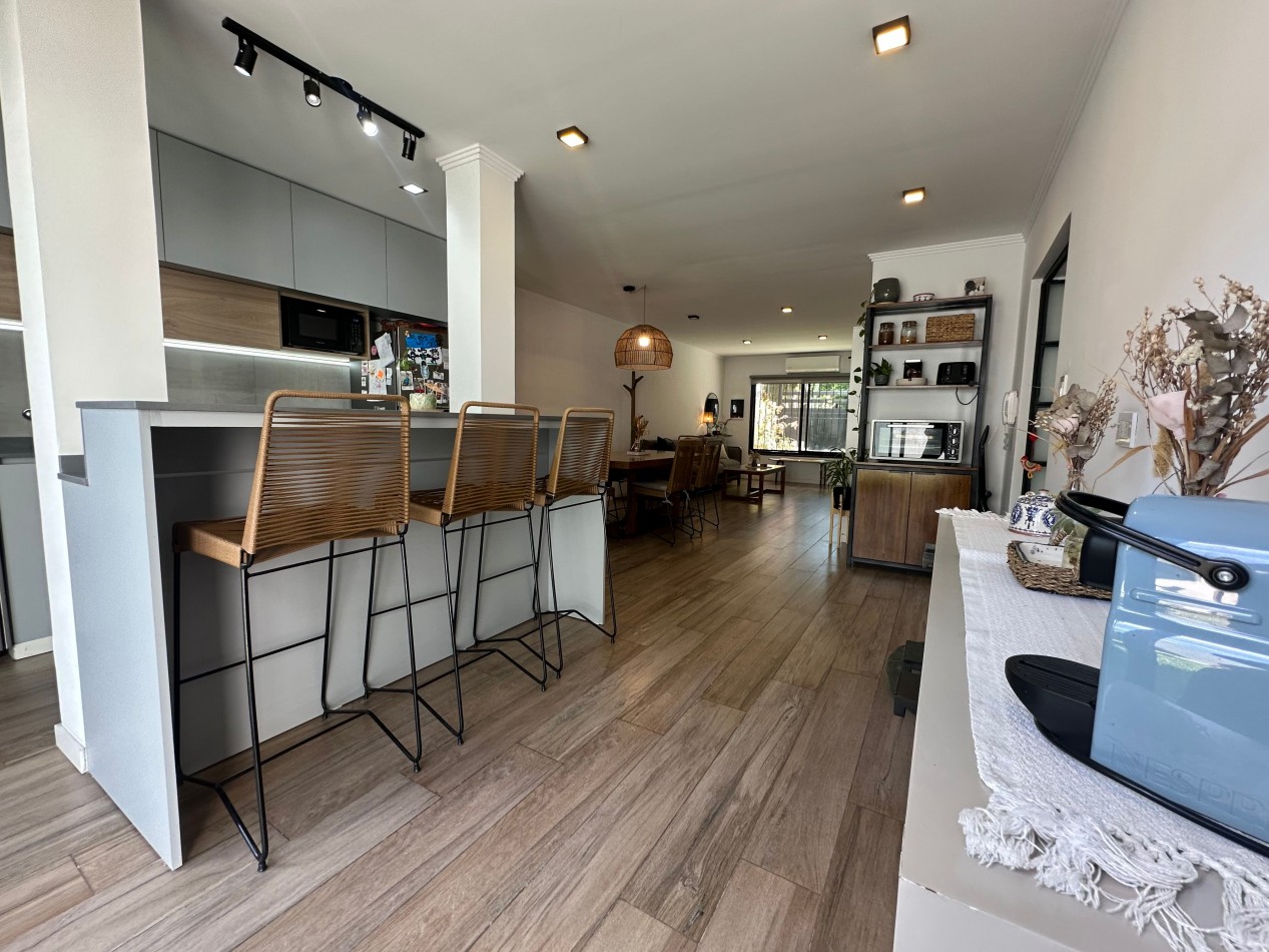 Impecable casa moderna y con excelente ubicacion