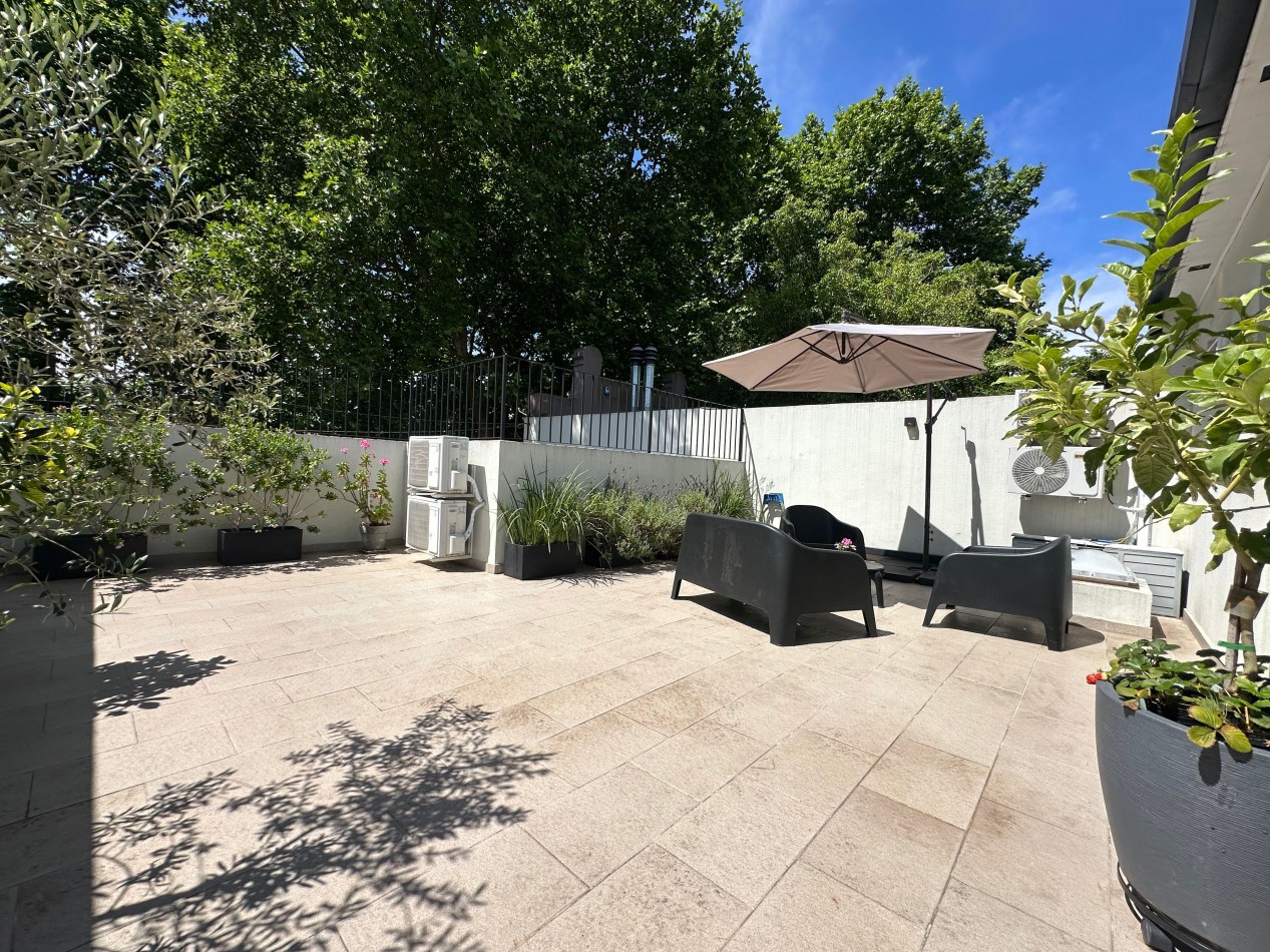 Impecable casa moderna y con excelente ubicacion