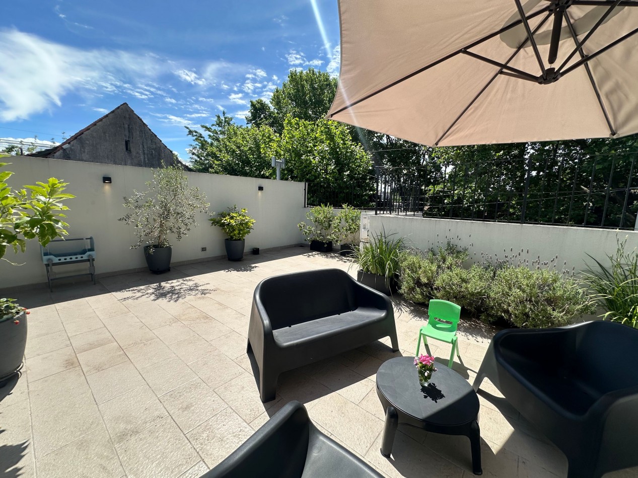 Impecable casa moderna y con excelente ubicacion