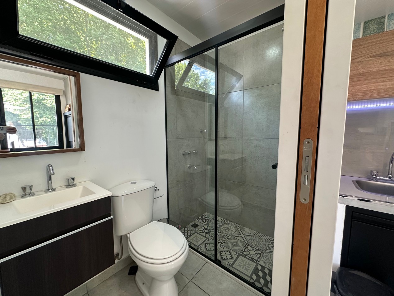 Impecable casa moderna y con excelente ubicacion