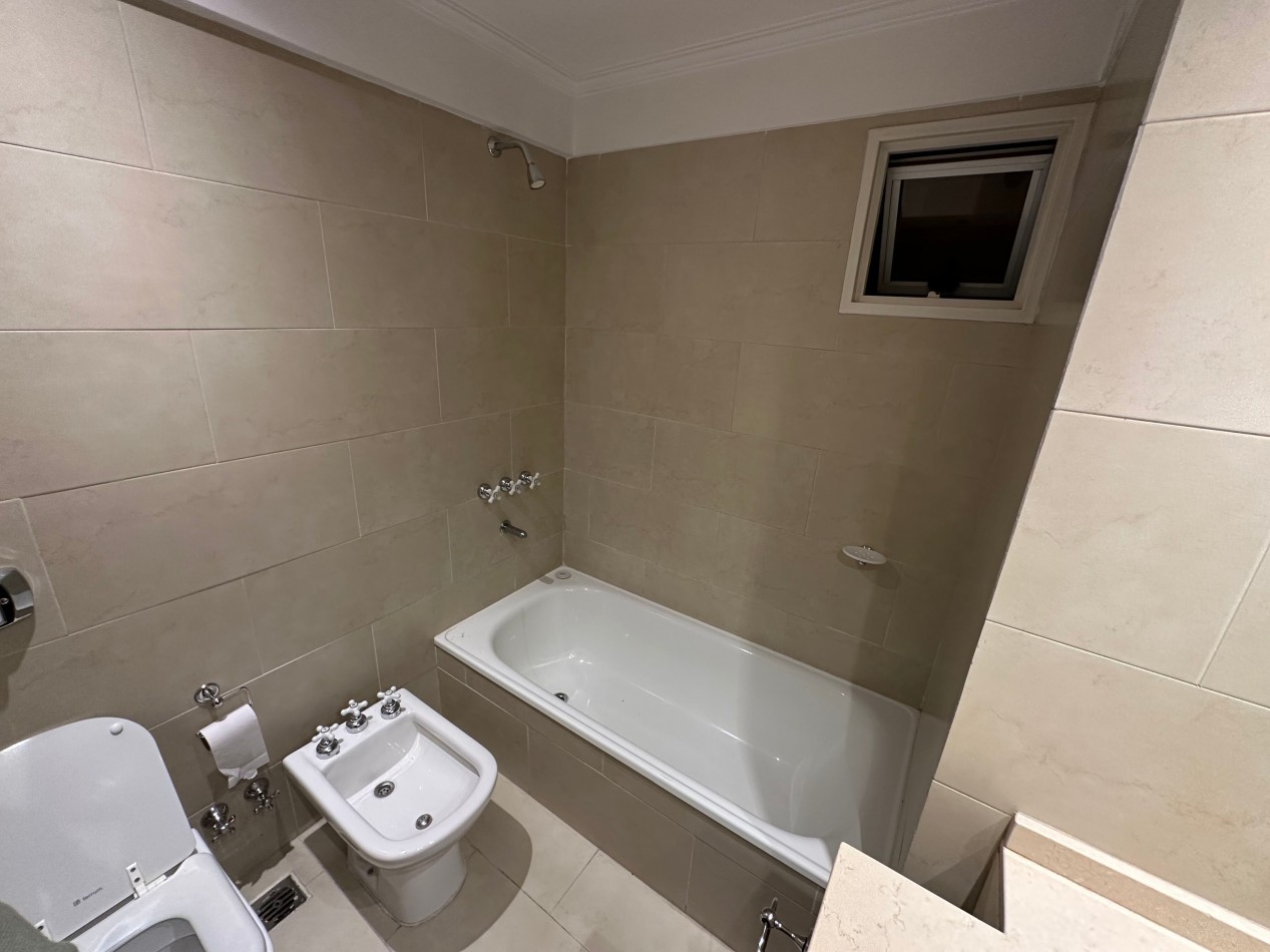 hermoso piso en las lomitas 4 ambientes con cochera