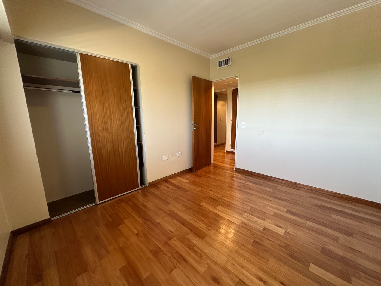 hermoso piso en las lomitas 4 ambientes con cochera