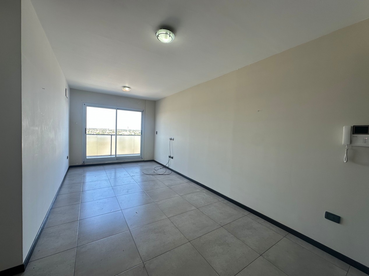 Alquiler 3 ambientes con cochera y amenities - Piso alto - Remedios de Escalada