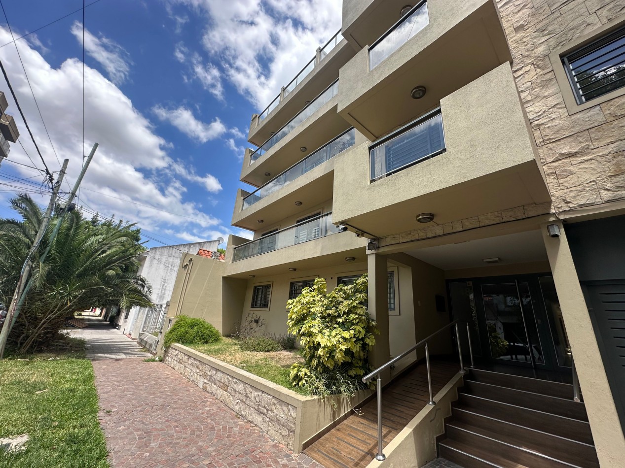 Departamento 4 ambientes /con cochera y terraza lomas de zamora