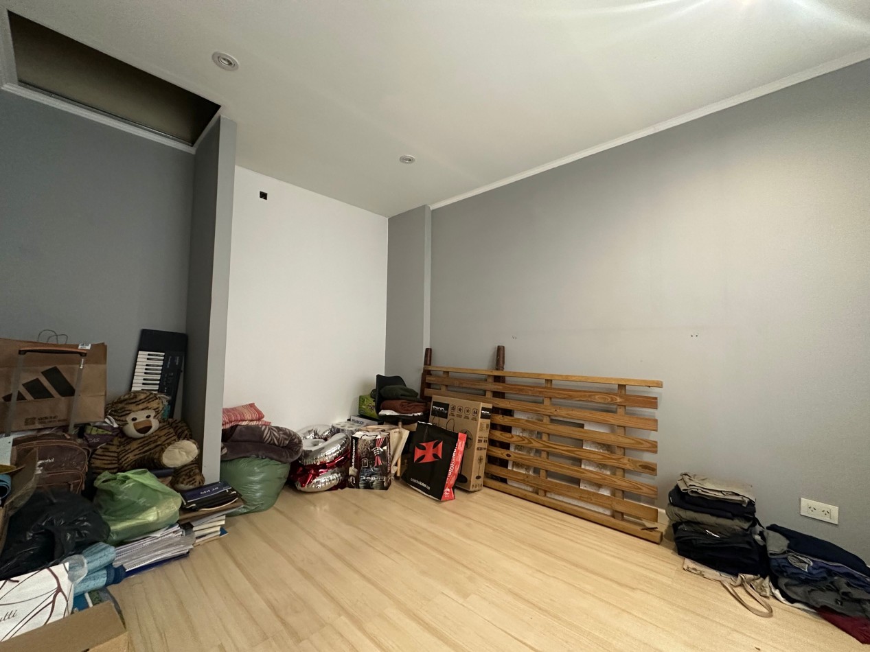 PH en Venta en Banfield - 4 Ambientes en Dos Plantas con Garage, Patio y Terraza - Ezeiza 2695