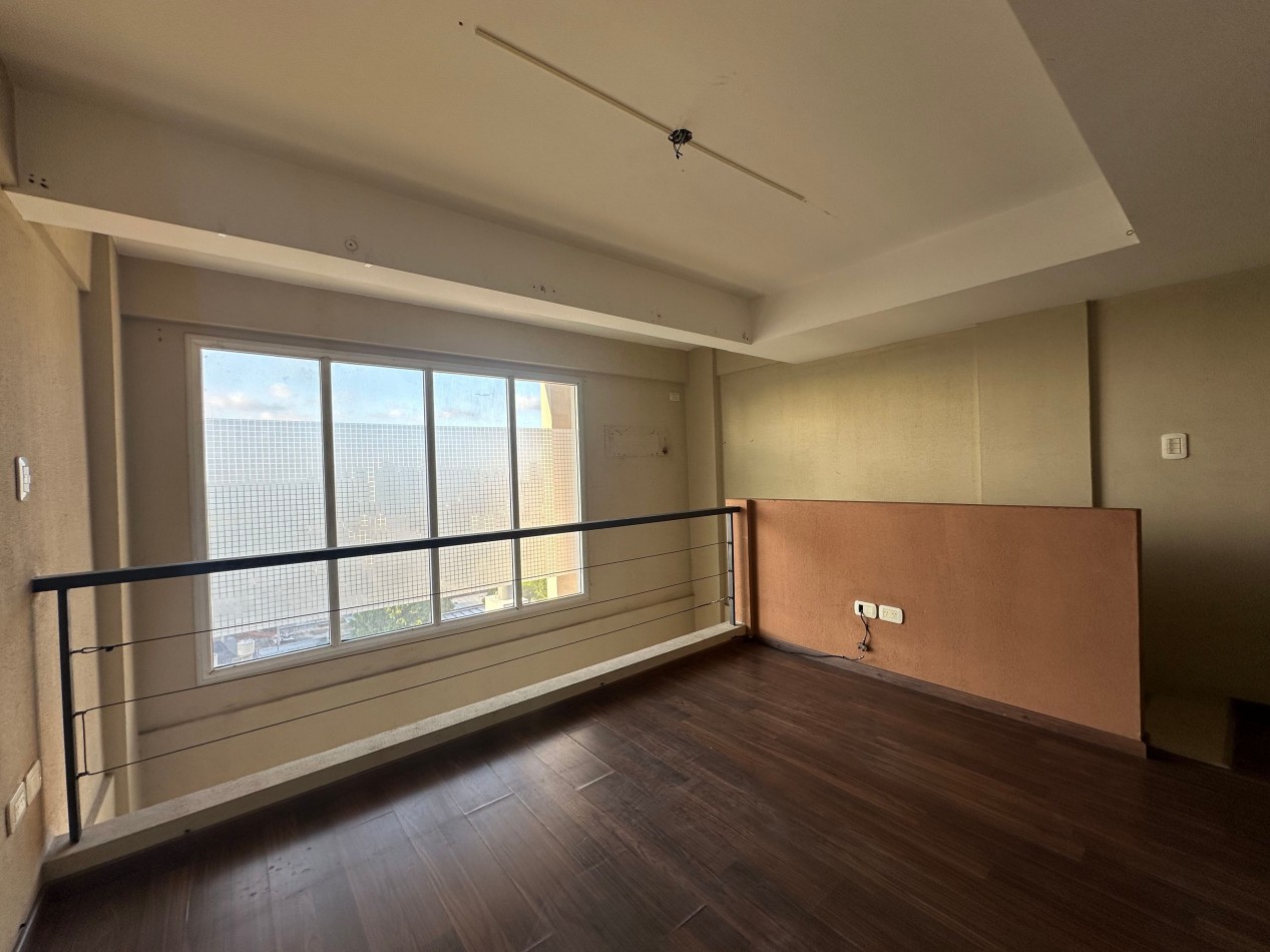ALQUILER  DEPTO 2 AMBIENTES TIPO LOFT CON TERRAZA LOMAS PORTELA AL 200