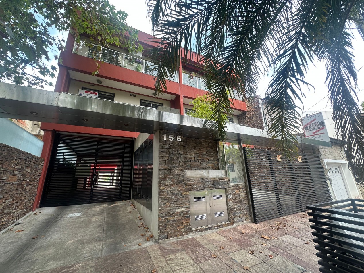 DEPARTAMENTO DE 2 AMBIENTES EN ALQUILER  CON COCHERA LOMAS DE ZAMORA ZONA GANDULFO MODERNO