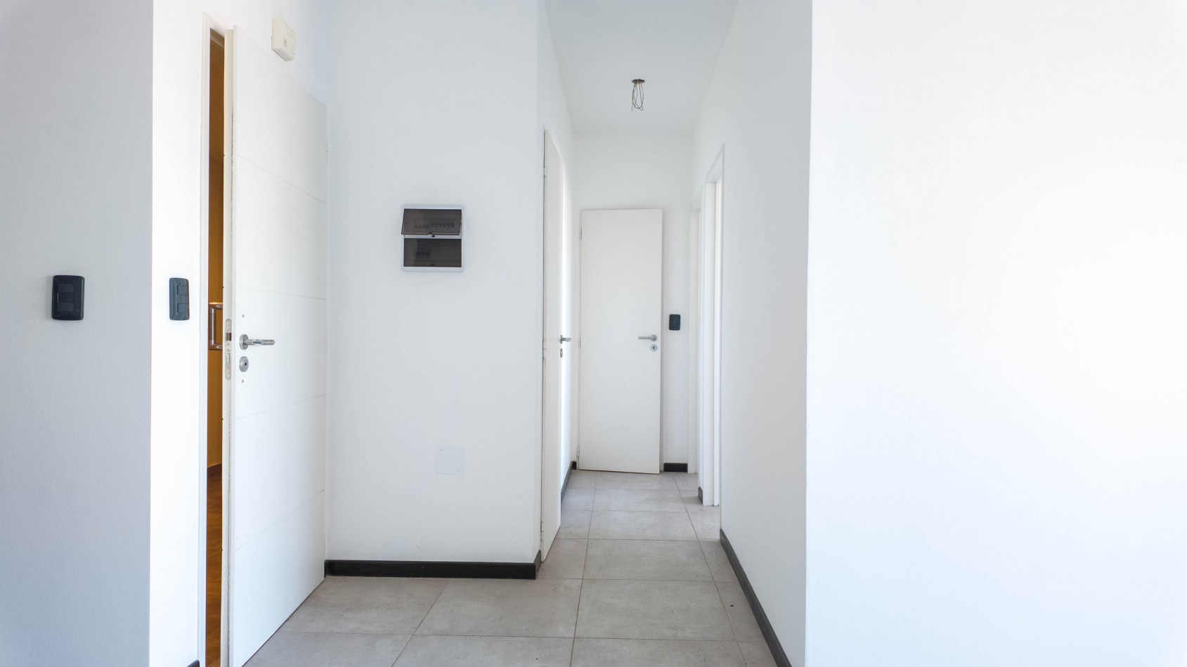 VENTA 3 ambientes con cochera y amenities - Piso MEDIO - Remedios de Escalada