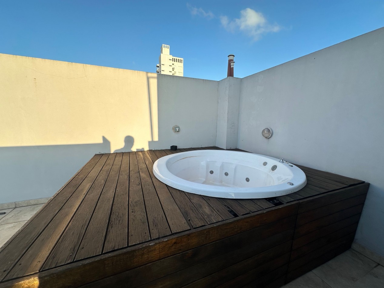 PORTELA 290 5tO PISO ALQUILER DEPTO 2 AMBIENTES CON TERRAZA PARRILLA YACUZZI TIPO LOFT LOMAS CENTRO