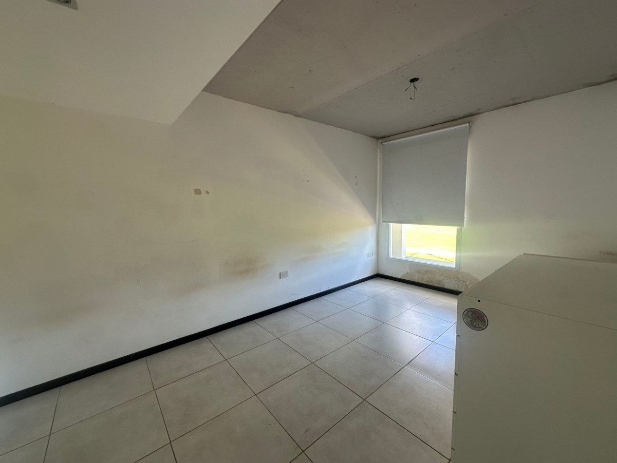 Departamento 3 ambientes  CON COCHERA.NUEVO QUILMES