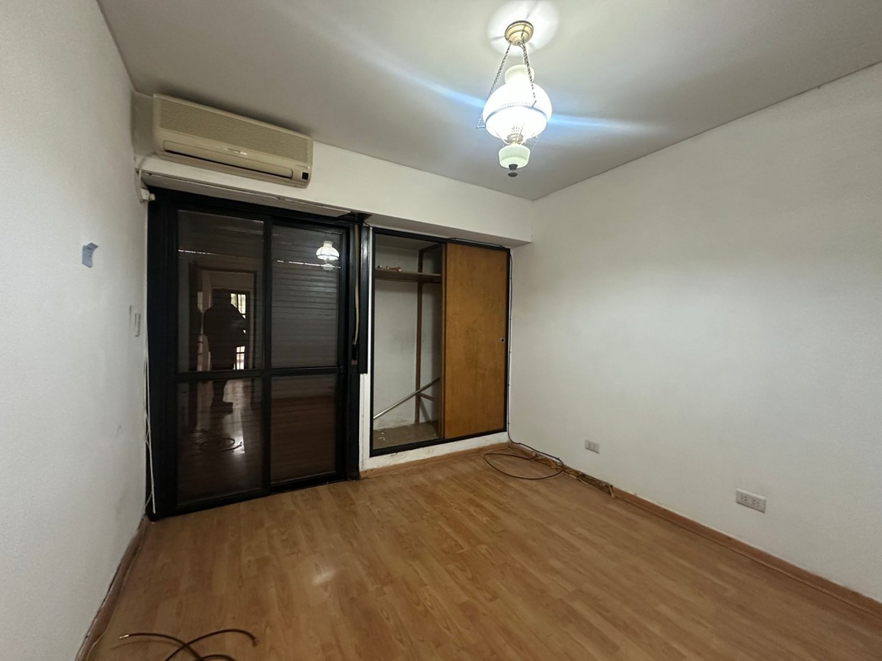 VENTA DE GRAN DUPLEX 4 AMBIENTES Saenz y Alvear Lomas de zamora