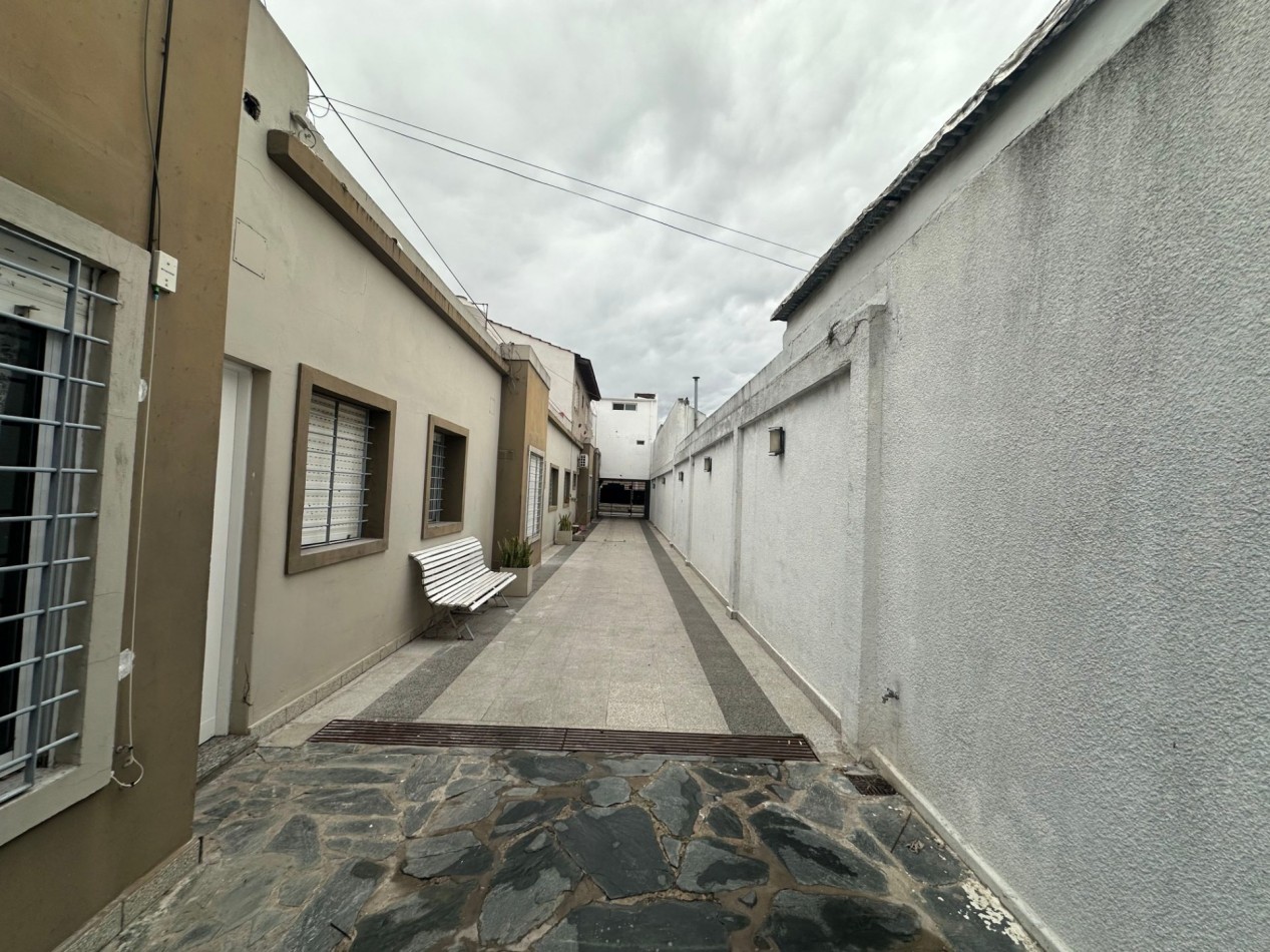 Moderno departamento de 2 amb con cochera sin expensas en Lanus