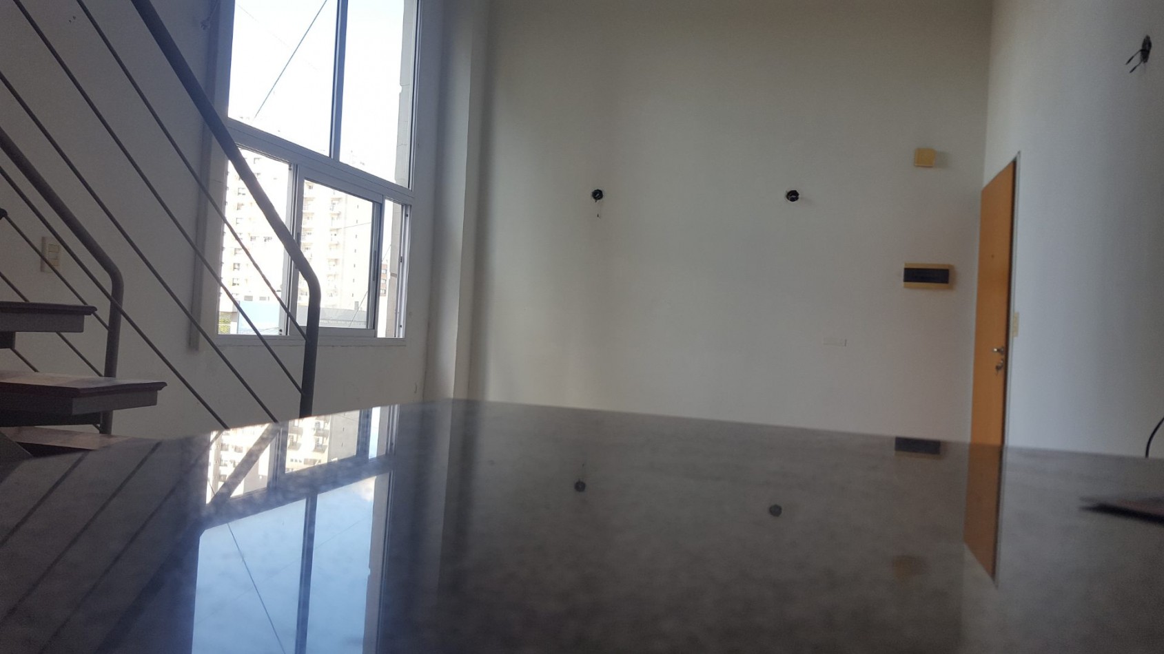 LOFT EN ALQUILER | 1 DORMITORIO | 2DO PISO | BANFIELD