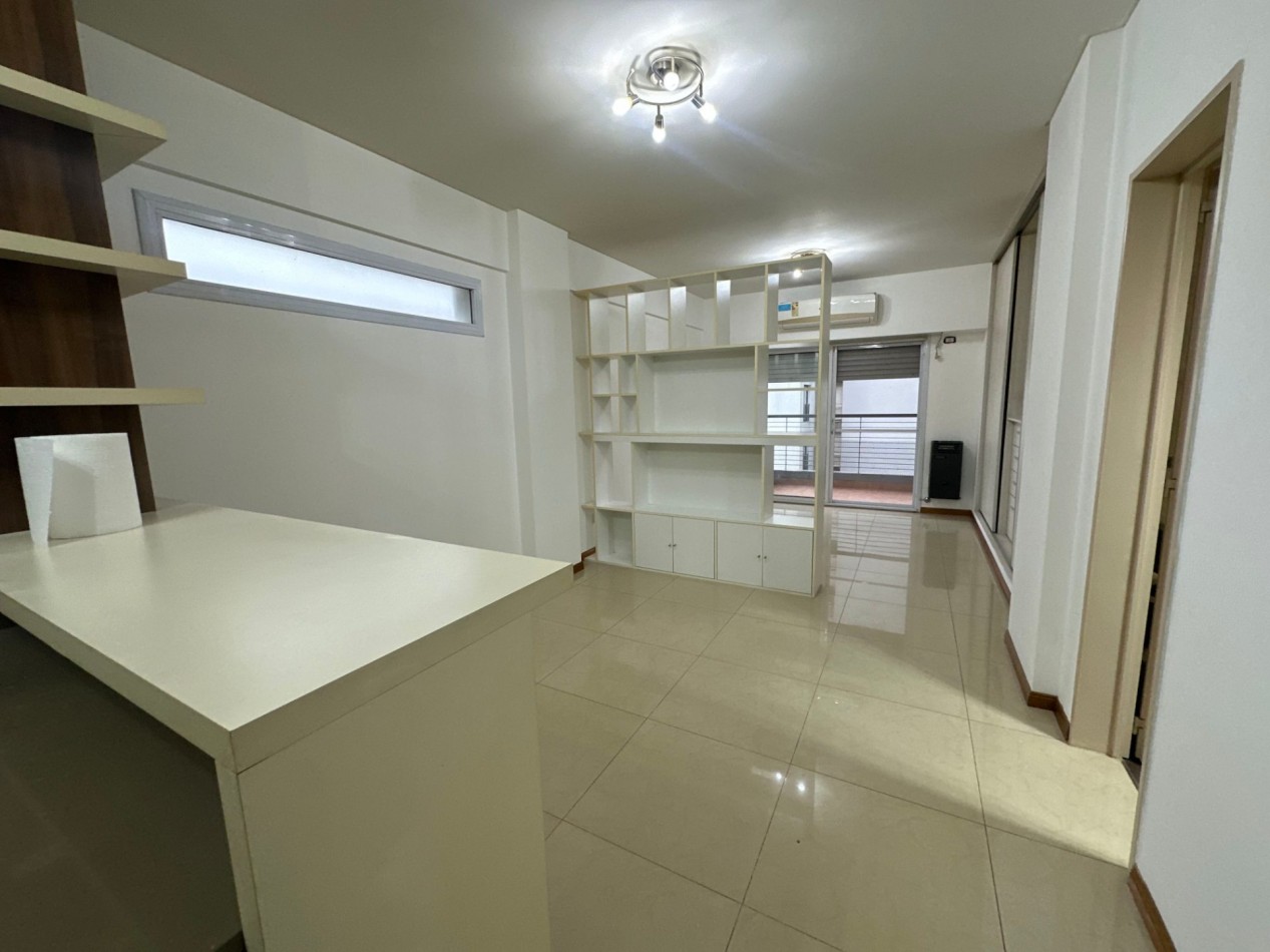  MONOAMBIENTE EN ALQUILER | PISO 3 | BANFIELD