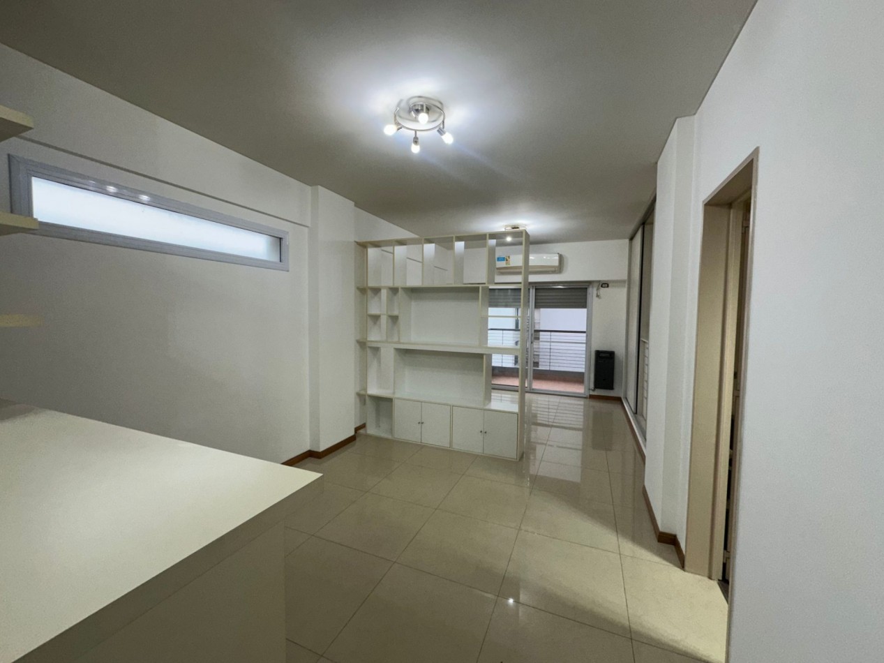  MONOAMBIENTE EN ALQUILER | PISO 3 | BANFIELD