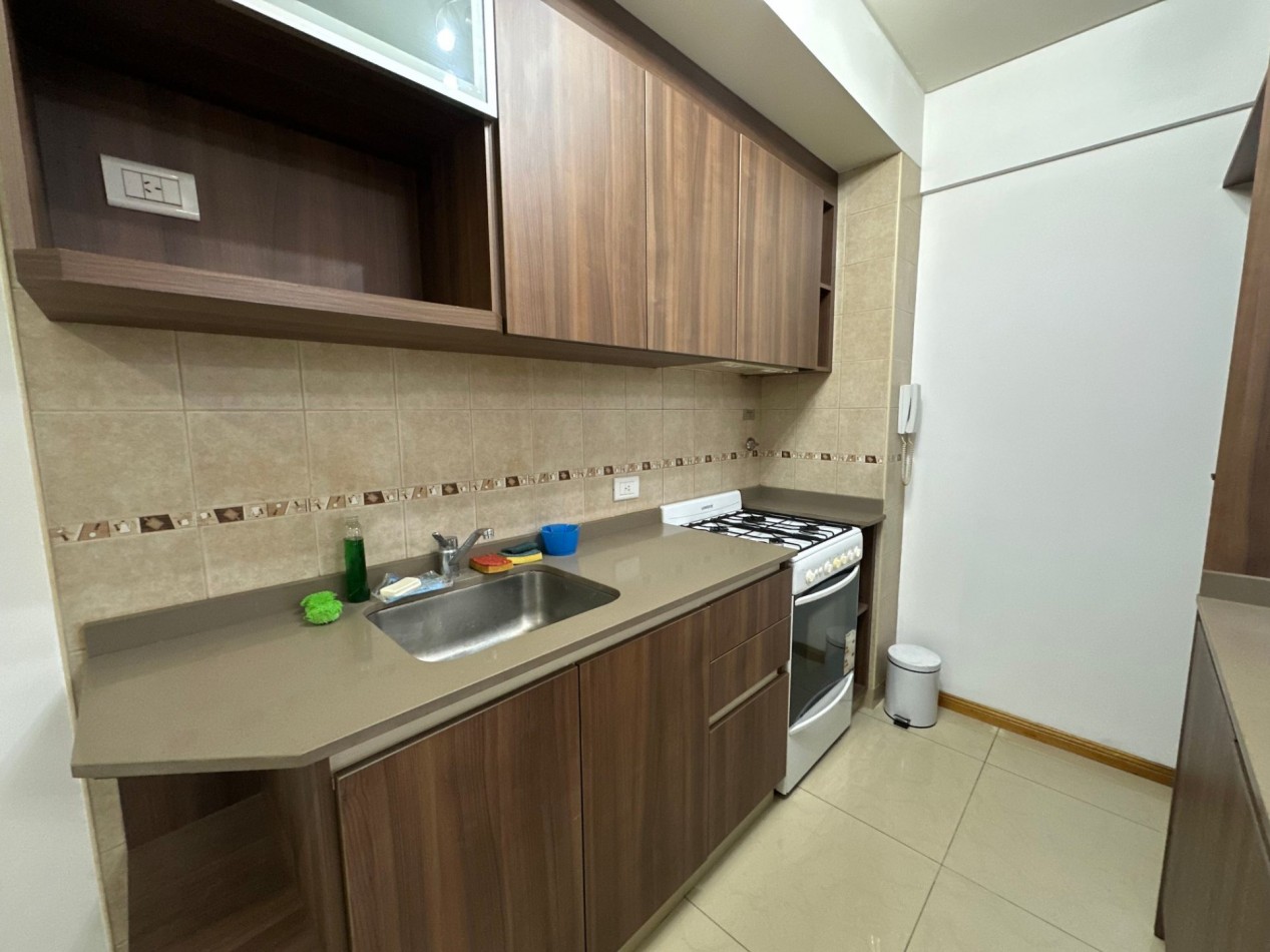  MONOAMBIENTE EN ALQUILER | PISO 3 | BANFIELD