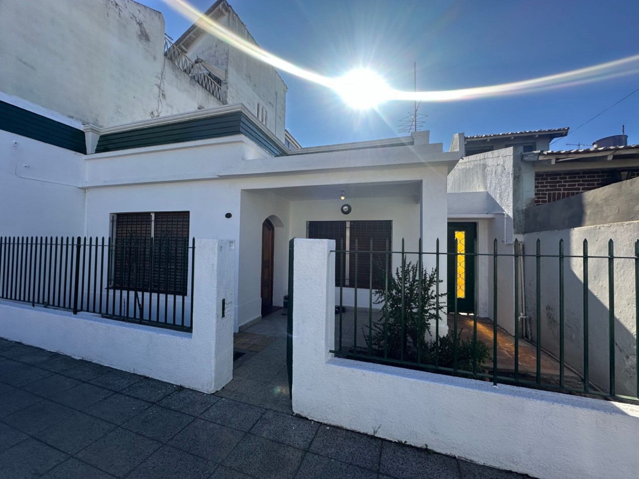 Casa en alquiler | 3 ambientes | Castelli 1797