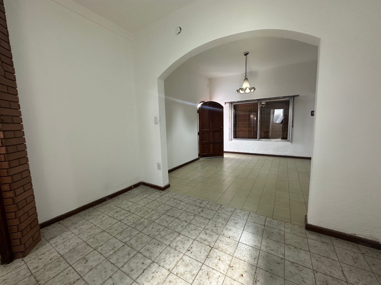 Casa en alquiler | 3 ambientes | Castelli 1797