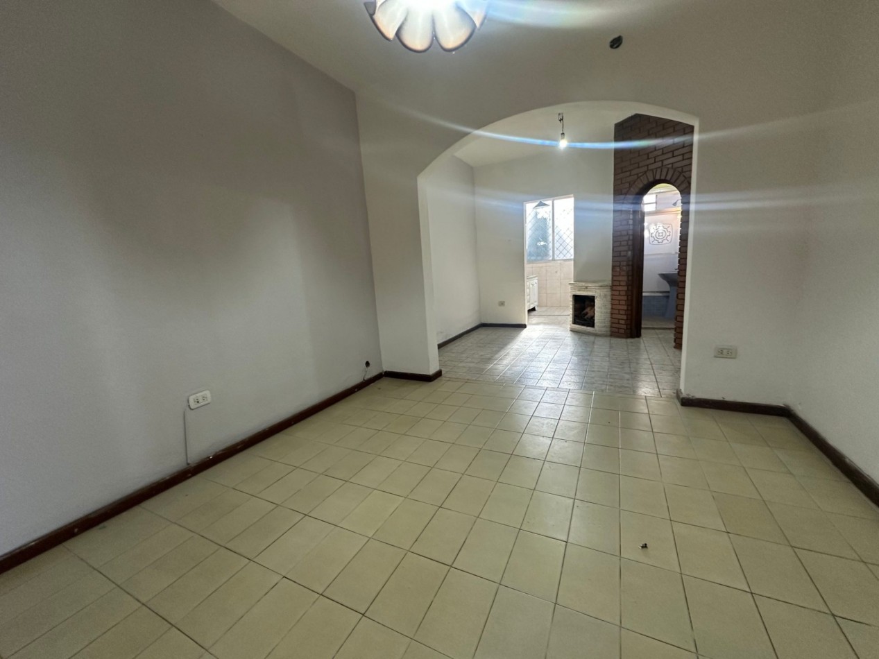 Casa en alquiler | 3 ambientes | Castelli 1797