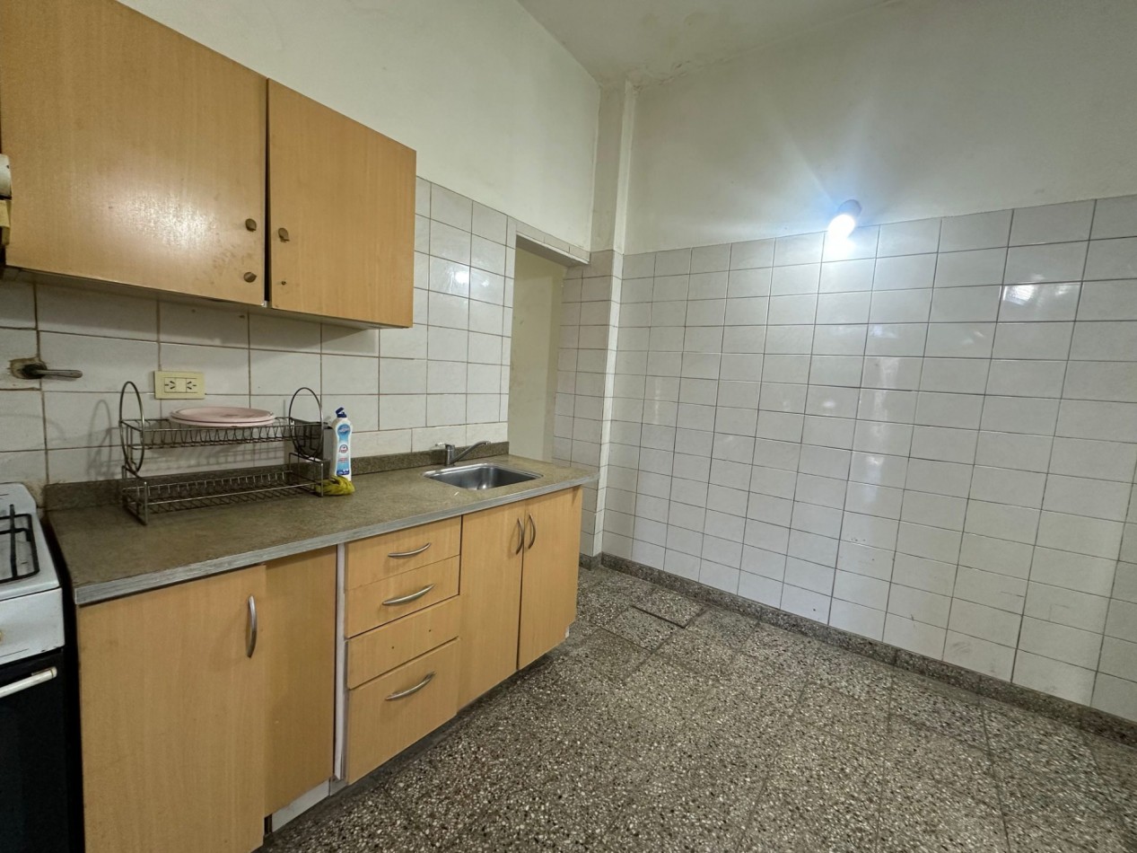DEPARTAMENTO PB FRENTE DE 3 AMBIENTES LOMAS DE ZAMORA