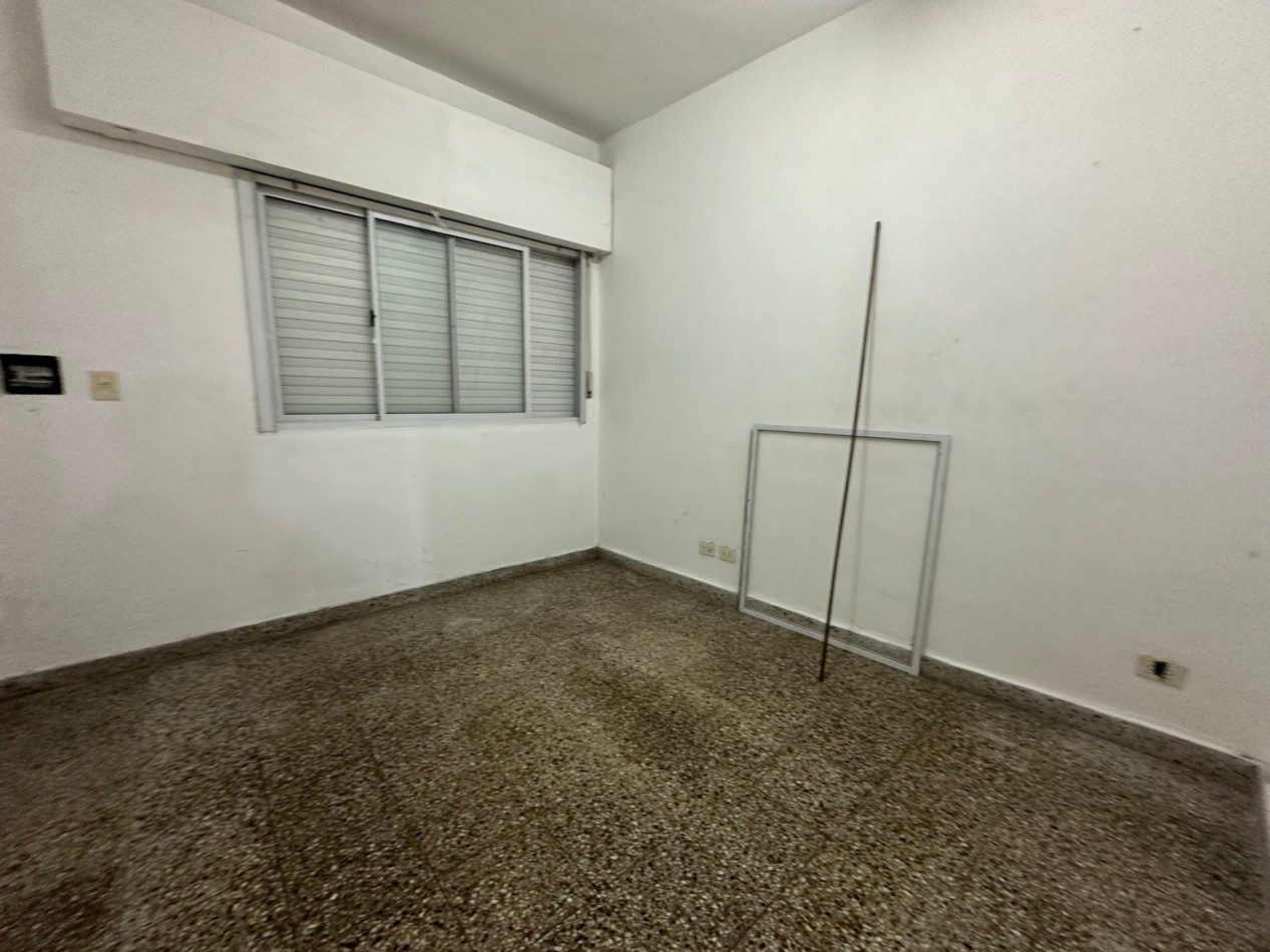 DEPARTAMENTO PB FRENTE DE 3 AMBIENTES LOMAS DE ZAMORA