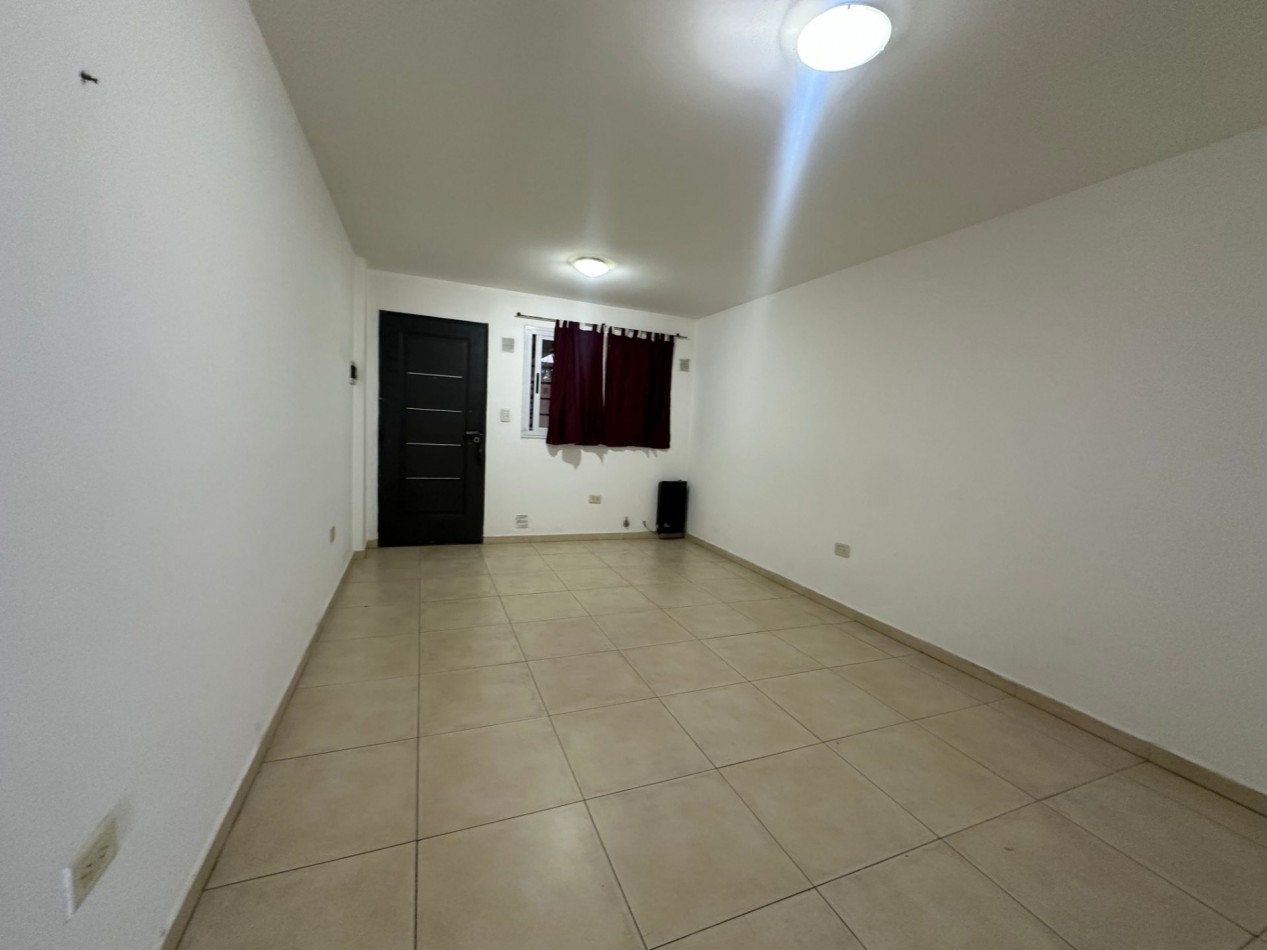 ALQUILER DEPARTAMENTO 2 AMB PB CON COCHERA Y TERRAZA PROPIA