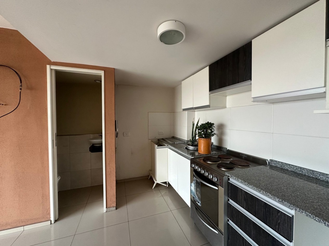 VENTA DEPTO 2 AMBIENTES TIPO LOFT LOMAS CENTRO