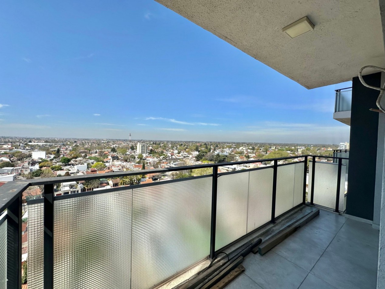 ALQUILER | MODERNO DEPARTAMENTO DE 2 AMBIENTES PISO 10 CON BALCON Y AMENITIES - REMEDIOS DE ESCALADA