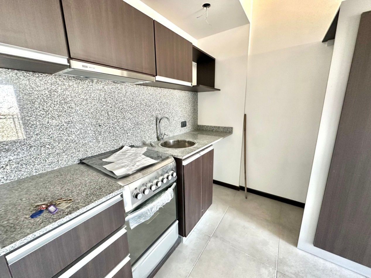 ALQUILER | MODERNO DEPARTAMENTO DE 2 AMBIENTES PISO 11 CON BALCON Y AMENITIES - REMEDIOS DE ESCALADA